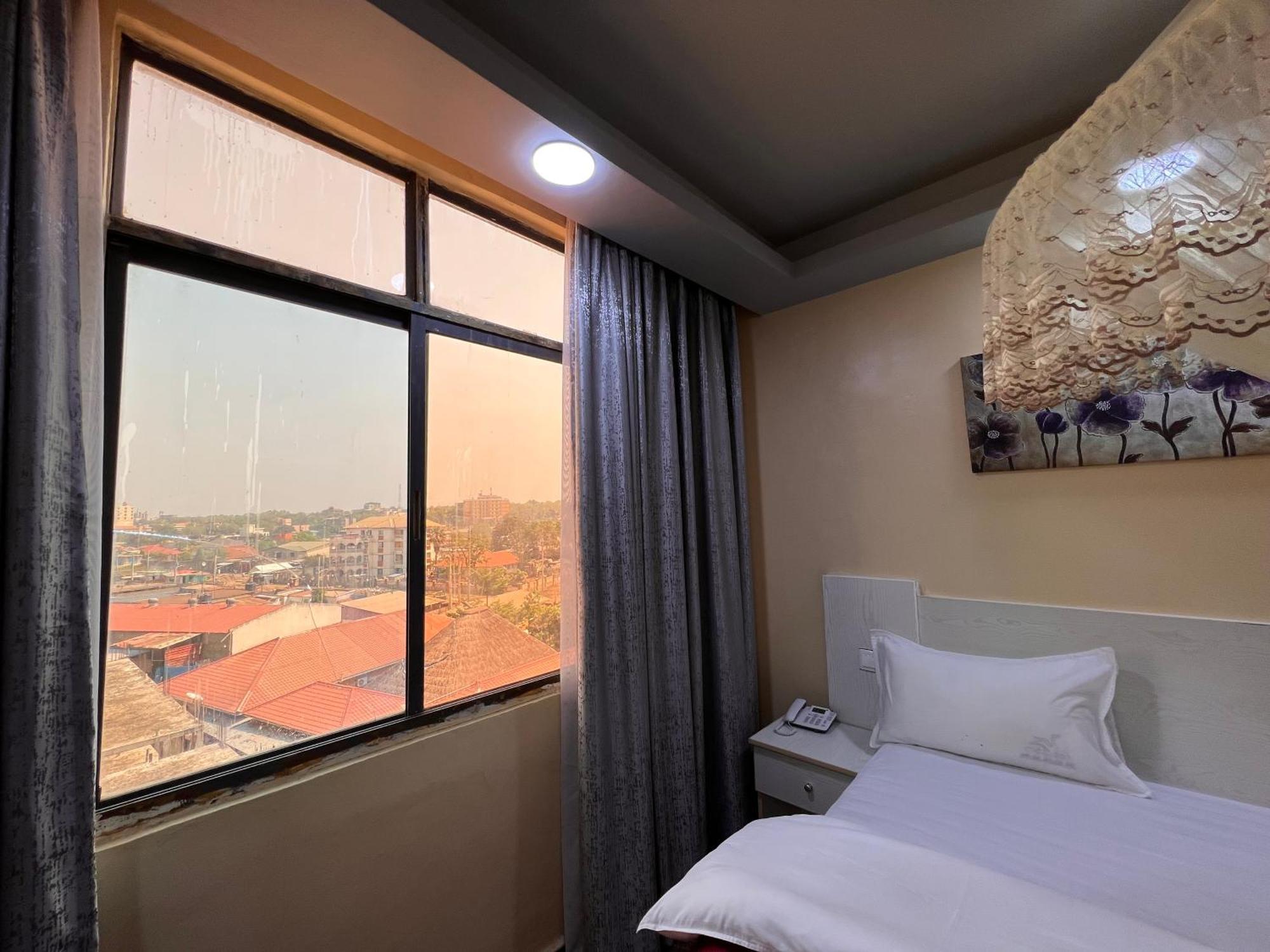Eastern Plaza Hotel Juba Eksteriør bilde